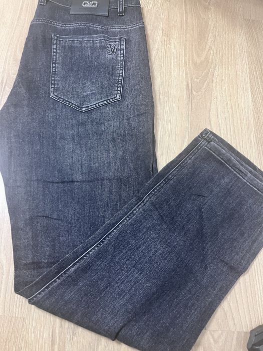 Новые джинсы 35 размер