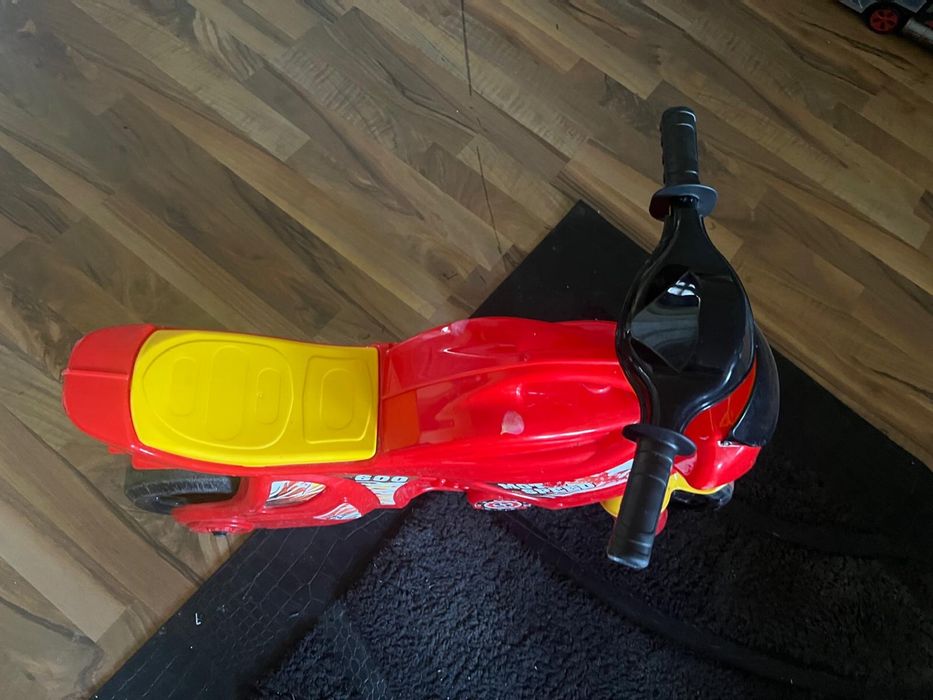 Motocicleta jucarie