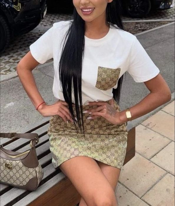 Дамски луксозен сет пола и тениска GUC*I