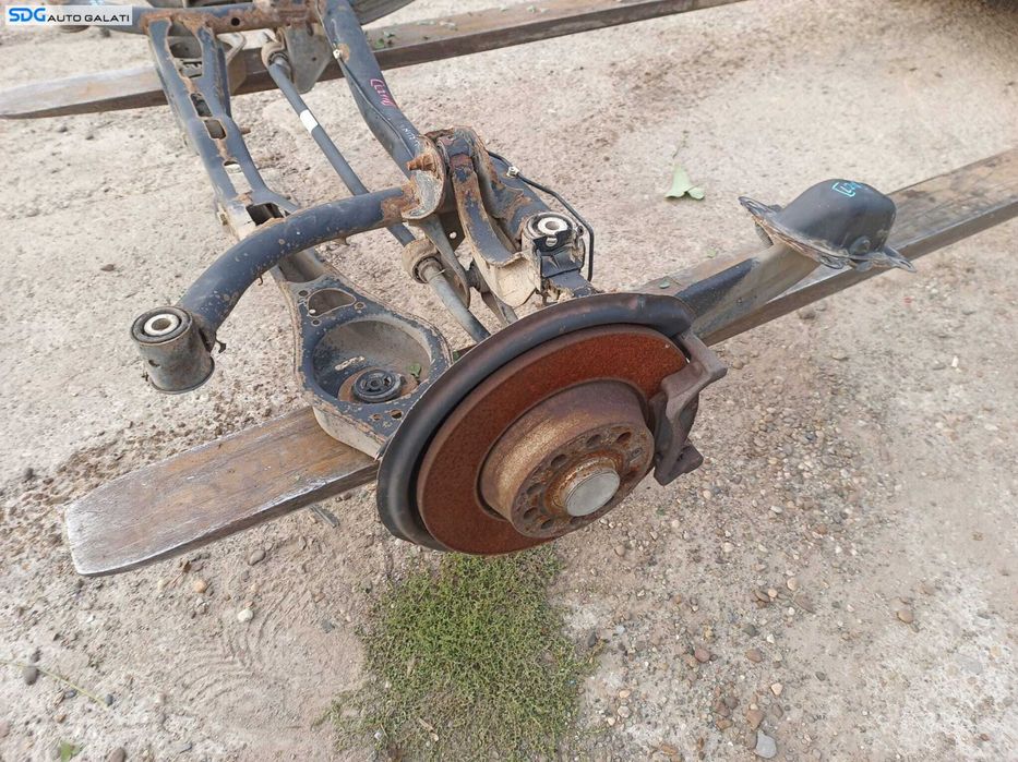 Punte Spate cu Brat Brate Fuzeta Fuzete Volkswagen Golf 6 Break Combi 2008 - 2013 [L2118]