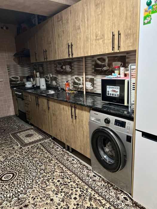 Продаётся чиланзар 24 квартал под офис 3/1/4