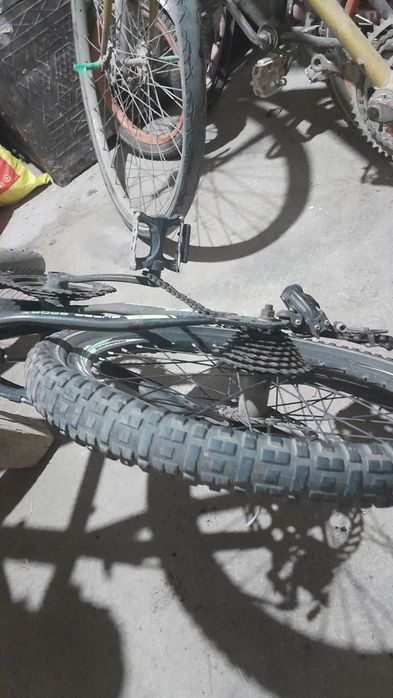 Velosipedlar sotiladi kafotli