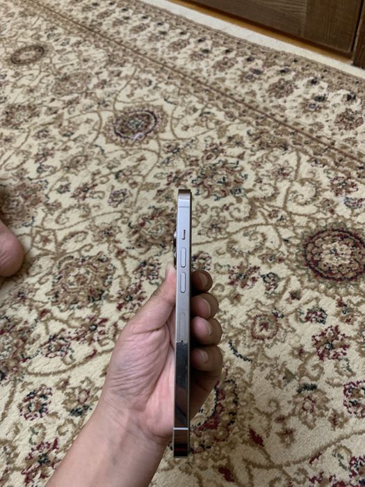 Продам Айфон 13 про