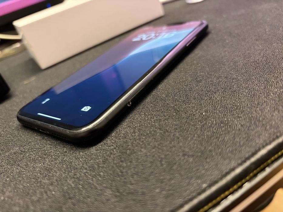 iPhone XR 64gb 82%