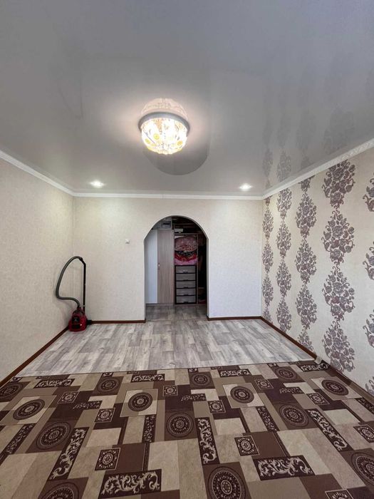 продается 3 комн кв р-н Детсад