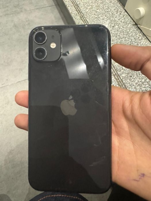 Айфон 11 сатылады