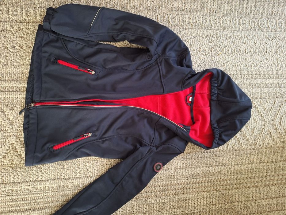 Детско софтшел яке -164 размер