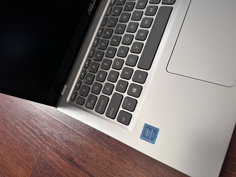 Laptop ASUS X515MA