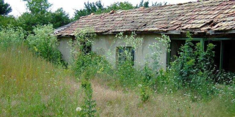 Къща в Бенковски