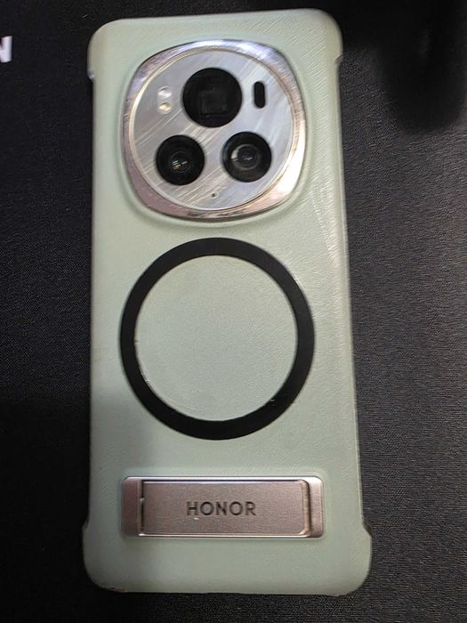 HONORmagiс6 в гаранция6мес