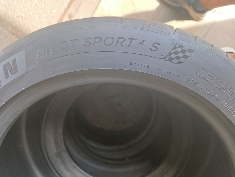 Anvelope de vara 275 40 19 Michelin