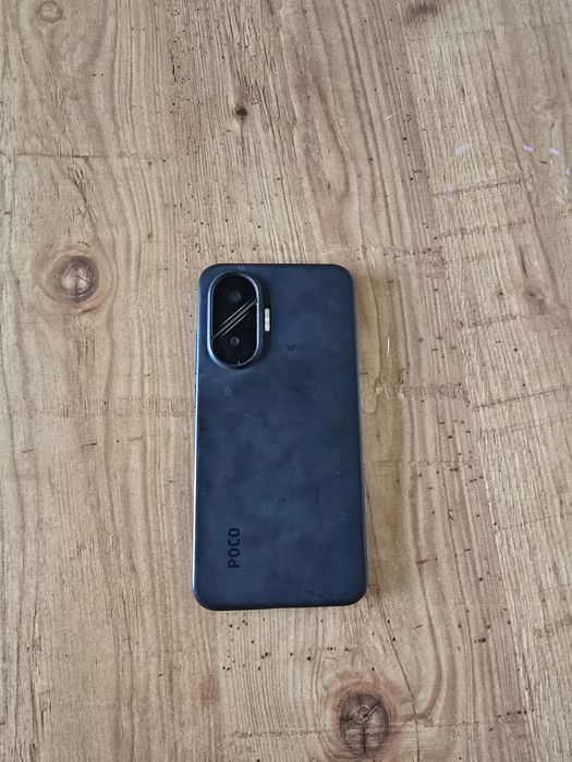 Продам телефон Poco F7  12/512гб