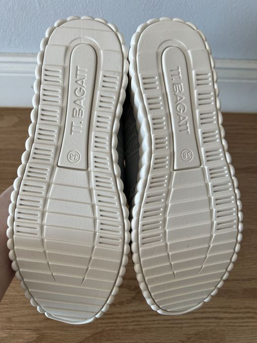 Sneakers TT Bagatt noi  marimea 38 (Bugatti linia dama)
