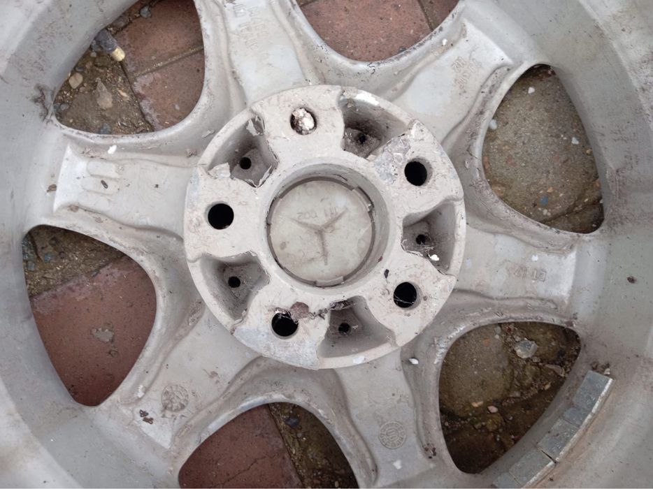 Продам б/у Диски на 7G*15 H2