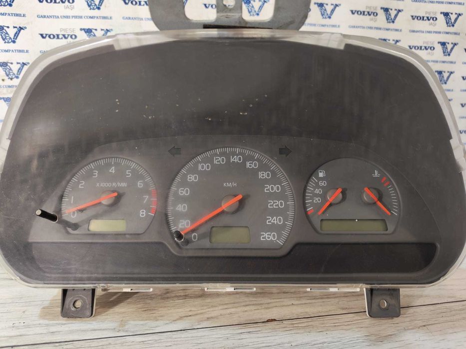 Ceas de bord Volvo S40 V40 1999 - 2002 benzina de europa