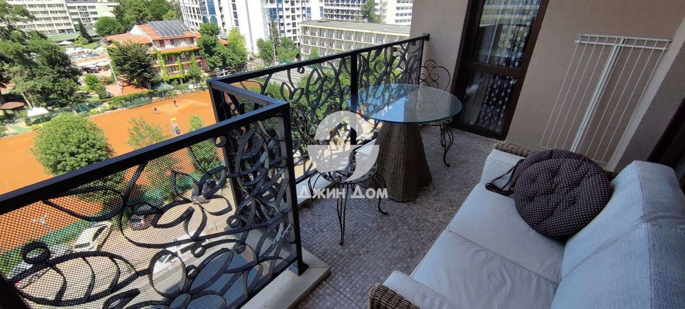 Продава се Двустаен апартамент в к.к. Слънчев бряг - 67 кв.м за 1702 €/кв.м - Снимка #8