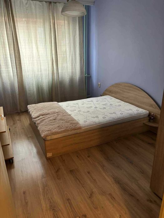 Двустаен апартамент под наем в Плевен, Център