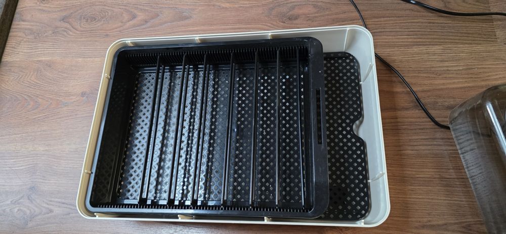 Инкубатор JANOEL 24S