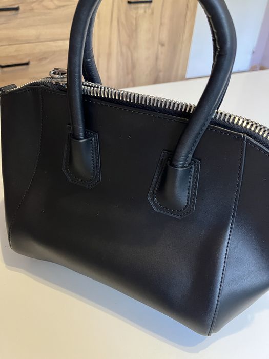 Дамска маркова чанта