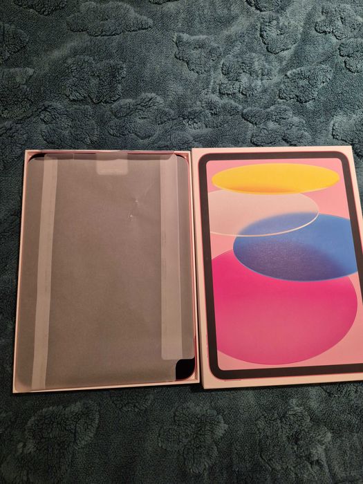 Ipad 10th (2024) 64 GB CA NOU IN CUTIE