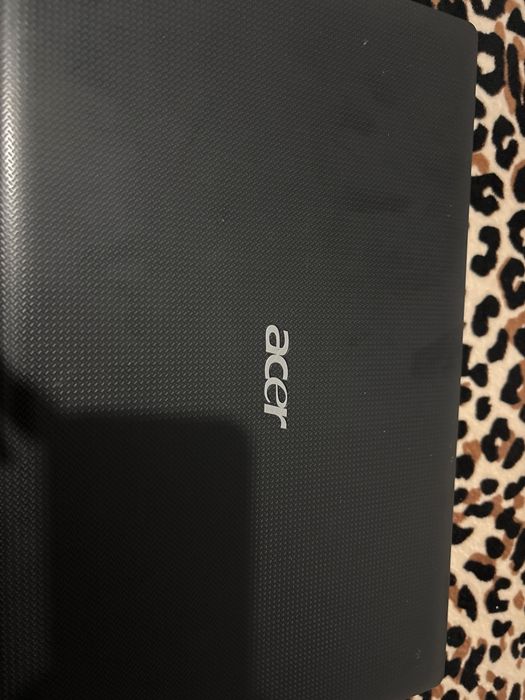 laptopuri pentru piese sau pentru uz personal