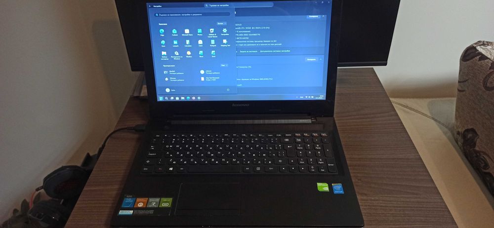 Лаптоп Lenovo g50-30