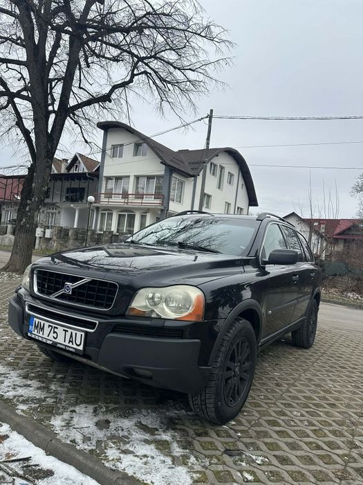 Volvo xc 90 an 2005 4x4 masina circula zilnic fara martori aprinsi la bord cutia schimba in parametri normali pret 3500 euro tel 0747665774