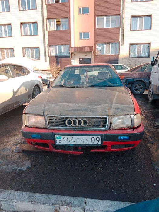 Ауди б4 продаю срочно