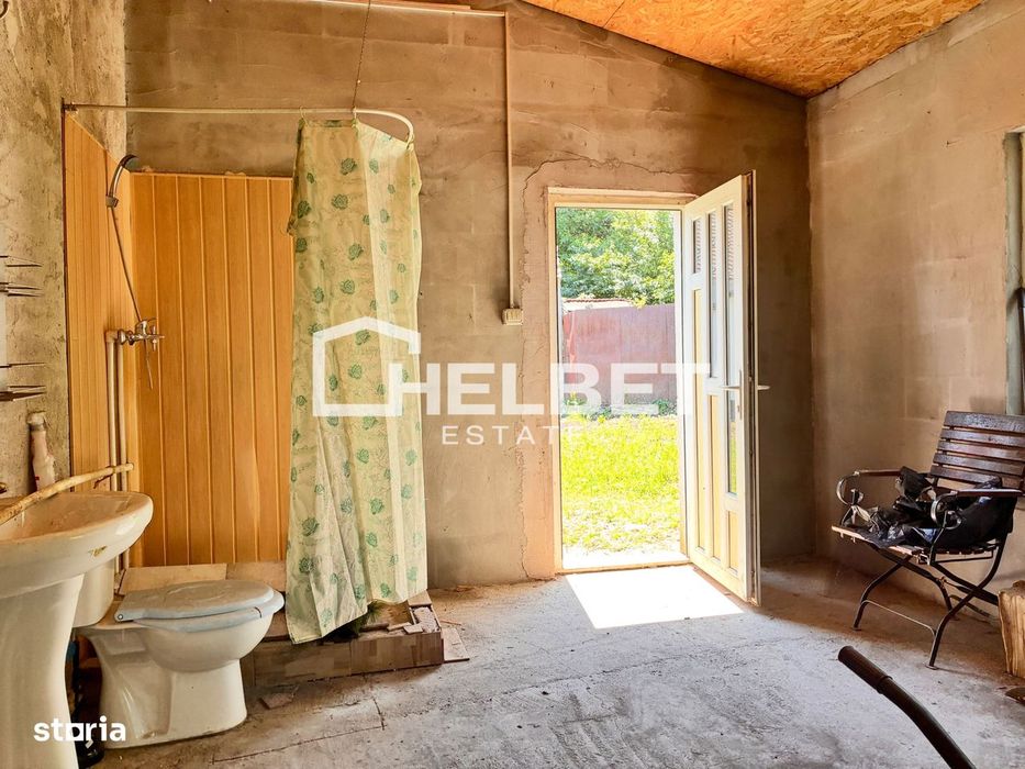 Casă / Teren 1030Mp / Magazie / Utilitati