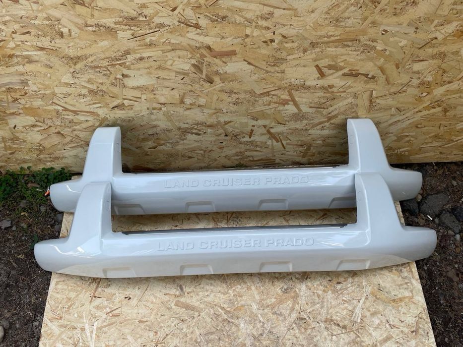 Губа переднего бампера на Прадо 09-13