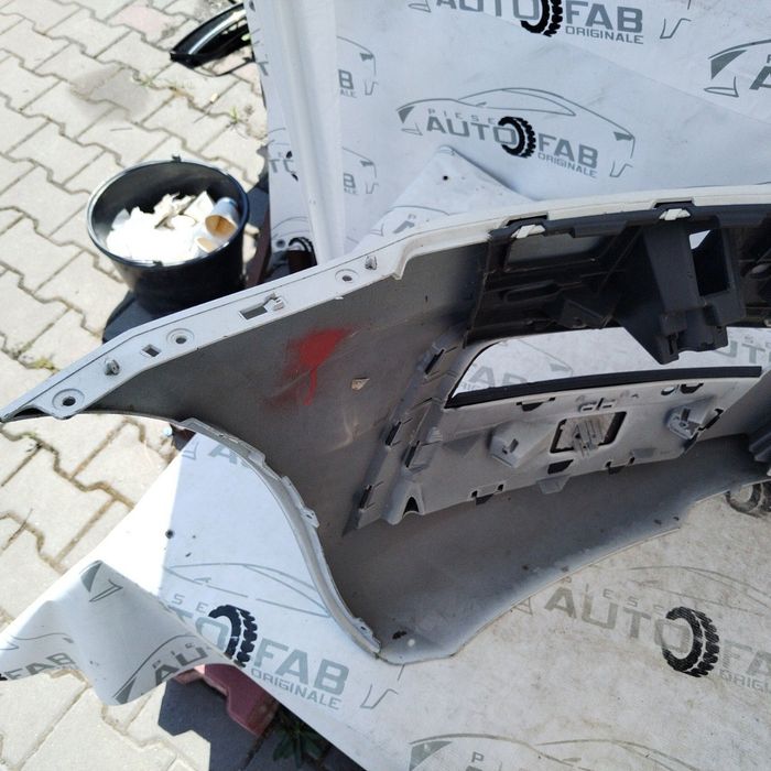 Bara fata Skoda Octavia 3 Facelift VRS an 2017-2018-2019