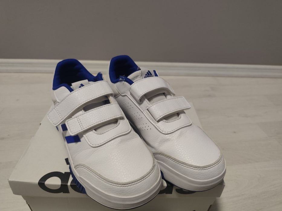 Pantofi sport Adidas femei 37-38