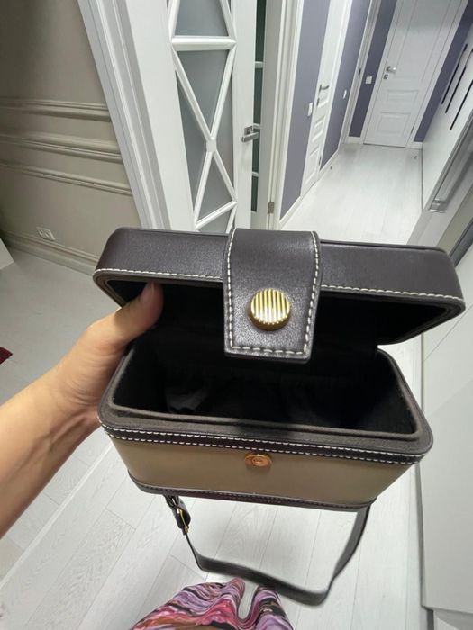 Charles & keith сумочка