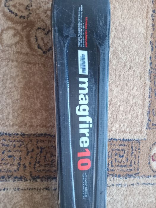 Продам лыжи Elan Magfjre 10