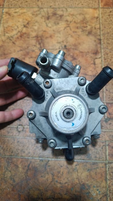 Части за АГУ - газов инжекцион (рециклирани)!