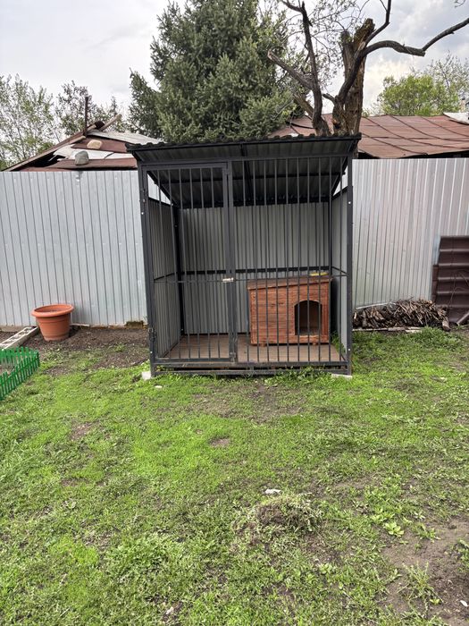 Продам вальер с будкой для собаки