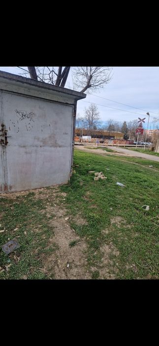 Гараж здравец север 1