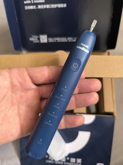 Зубная щётка PHILIPS
