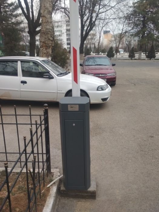 Установка ремонт Шлагбаум