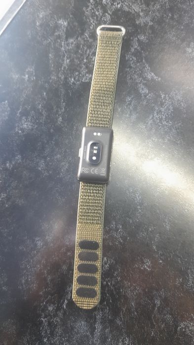 Smart braslet rangi jgarrang 2 ta remishokholati yengi zaryadkasi bor