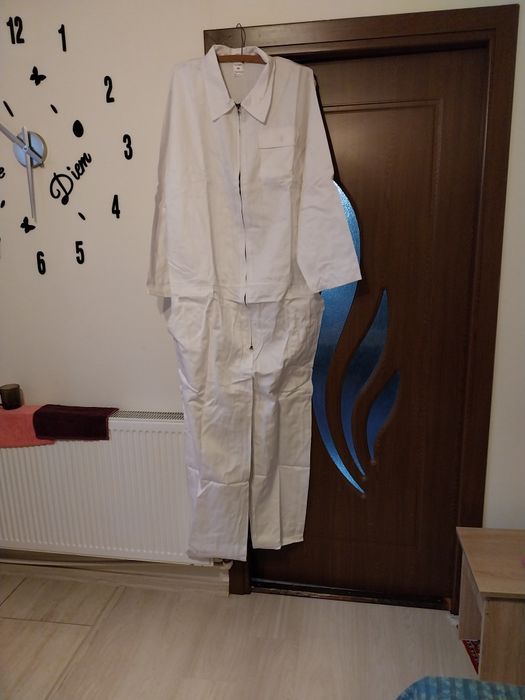 Combinezon alb pentru plinuti