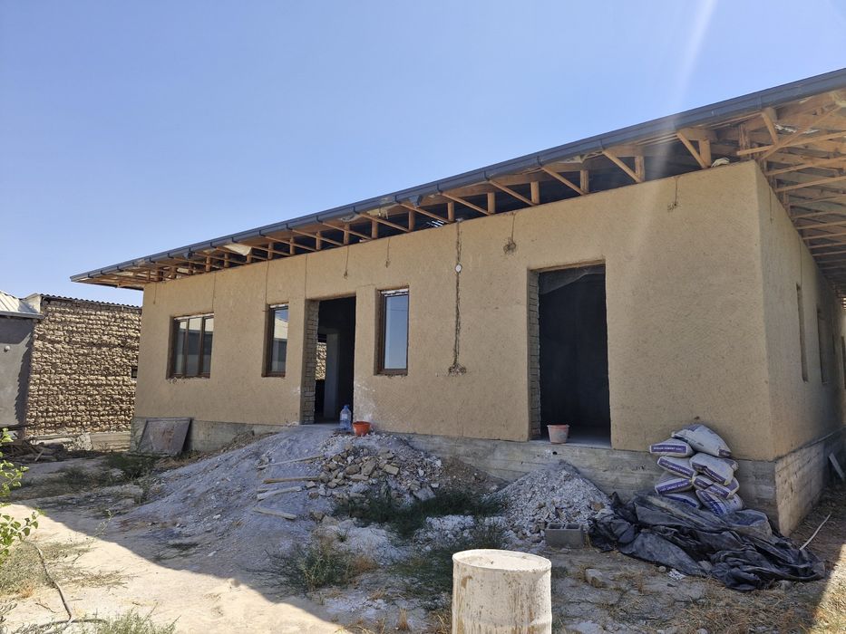 Зомин тумани, Навбахор мфй, 12-уй сотилади