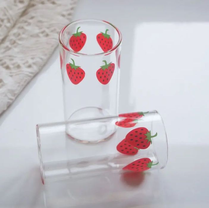 Термостойкий стакан с трубочкой