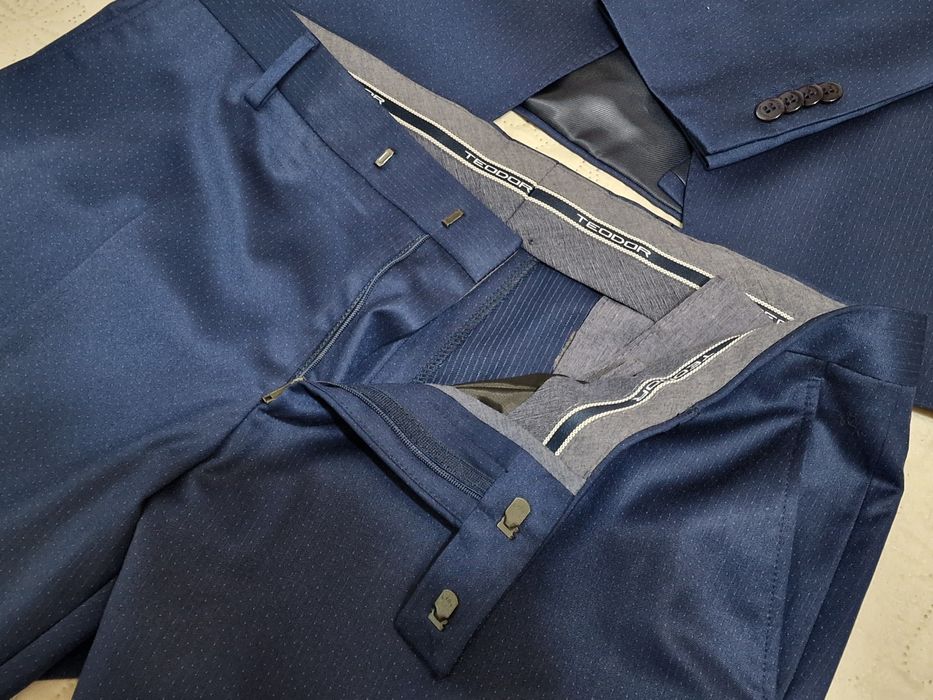 Мъжки костюм Teodor Slim fit / пълен комплект