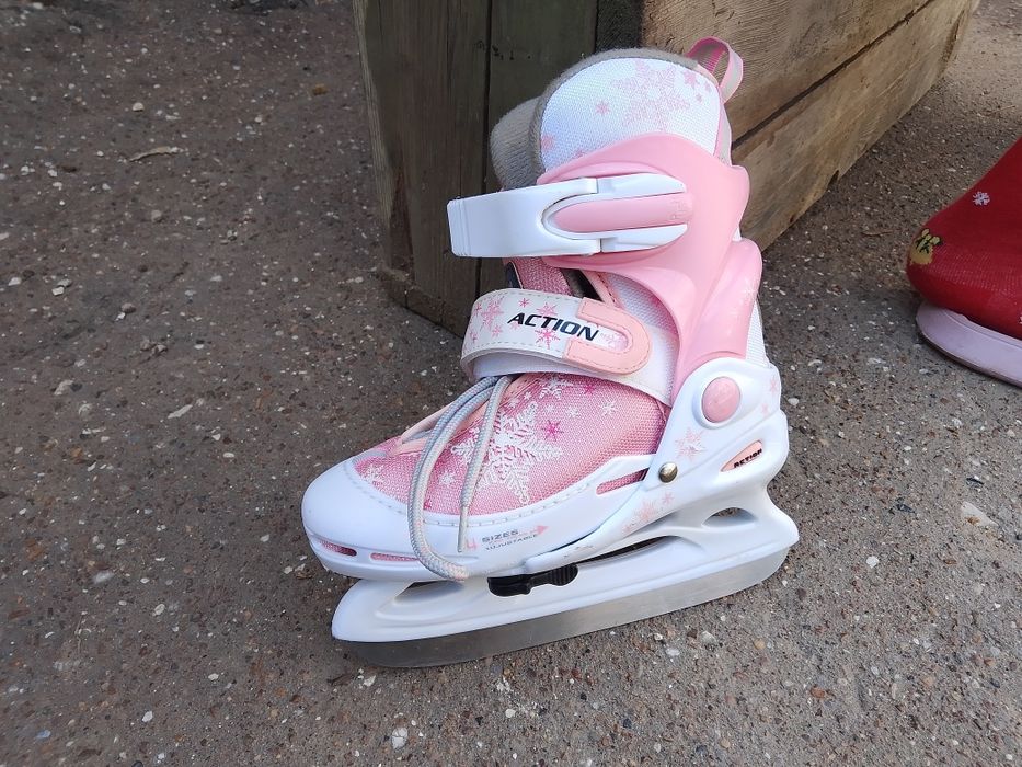 Коньки. Детские)