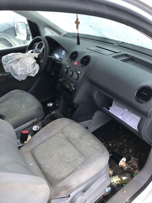 Piese Dezmembrari Volkswagen Caddy Life 2009, 1.6i BSE, CV/LBR(5)