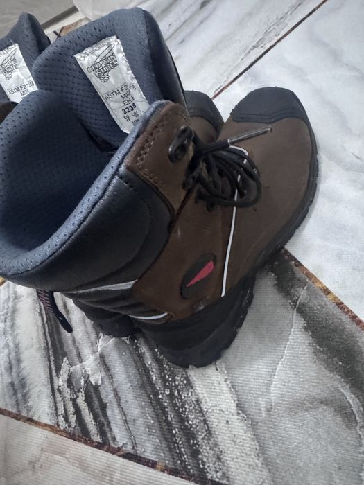 Red wings демисезон