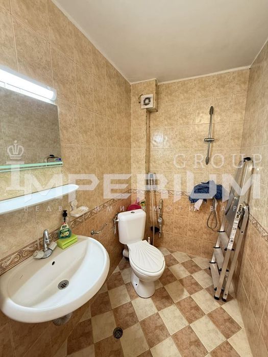 Дава се под наем Двустаен апартамент в Варна, Център - 60 кв.м за 459 € - Снимка #6