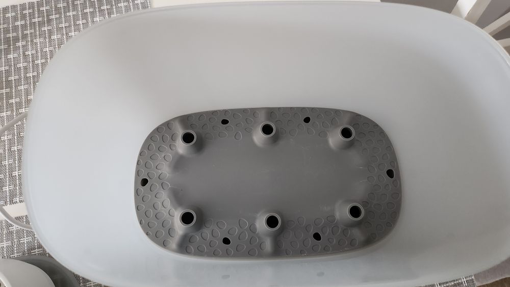 Sterilizator biberoane.