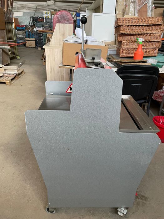 Feliator pâine semiautomat